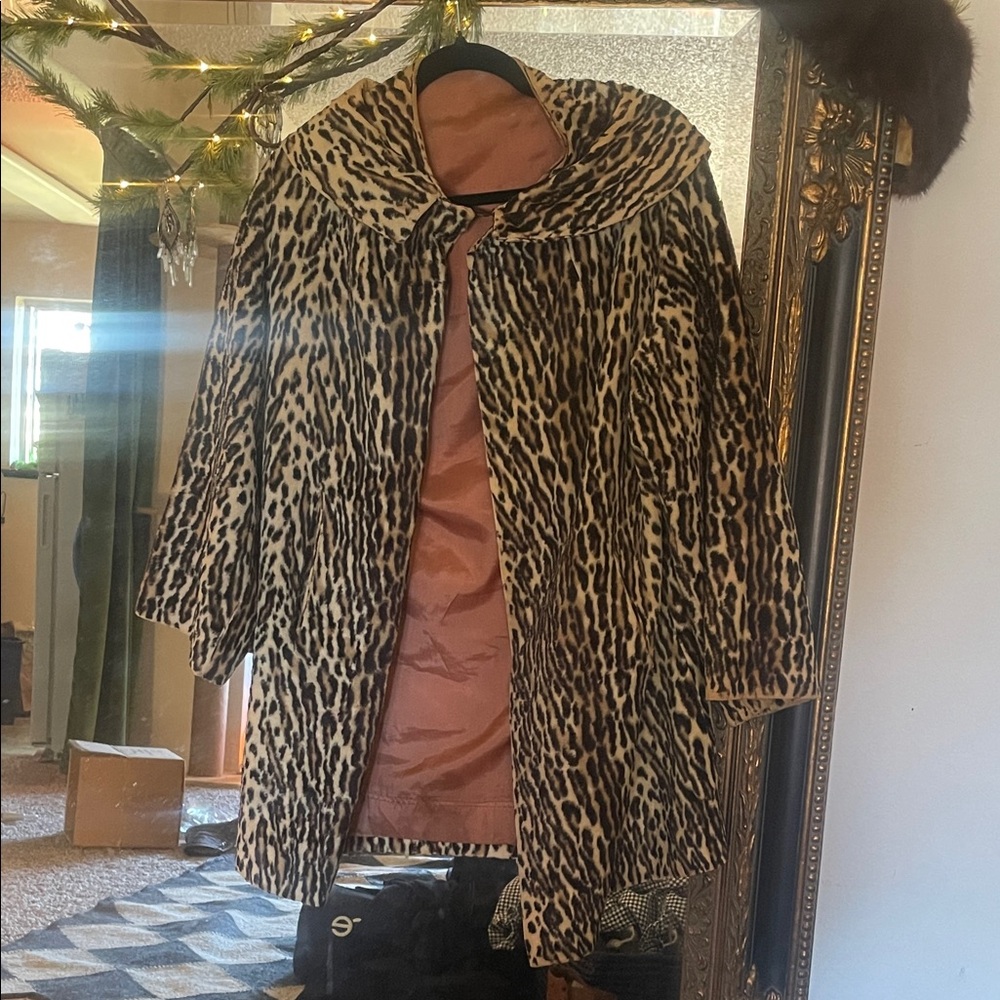 Leopard Print Fur Coat - Beige & Black- L
